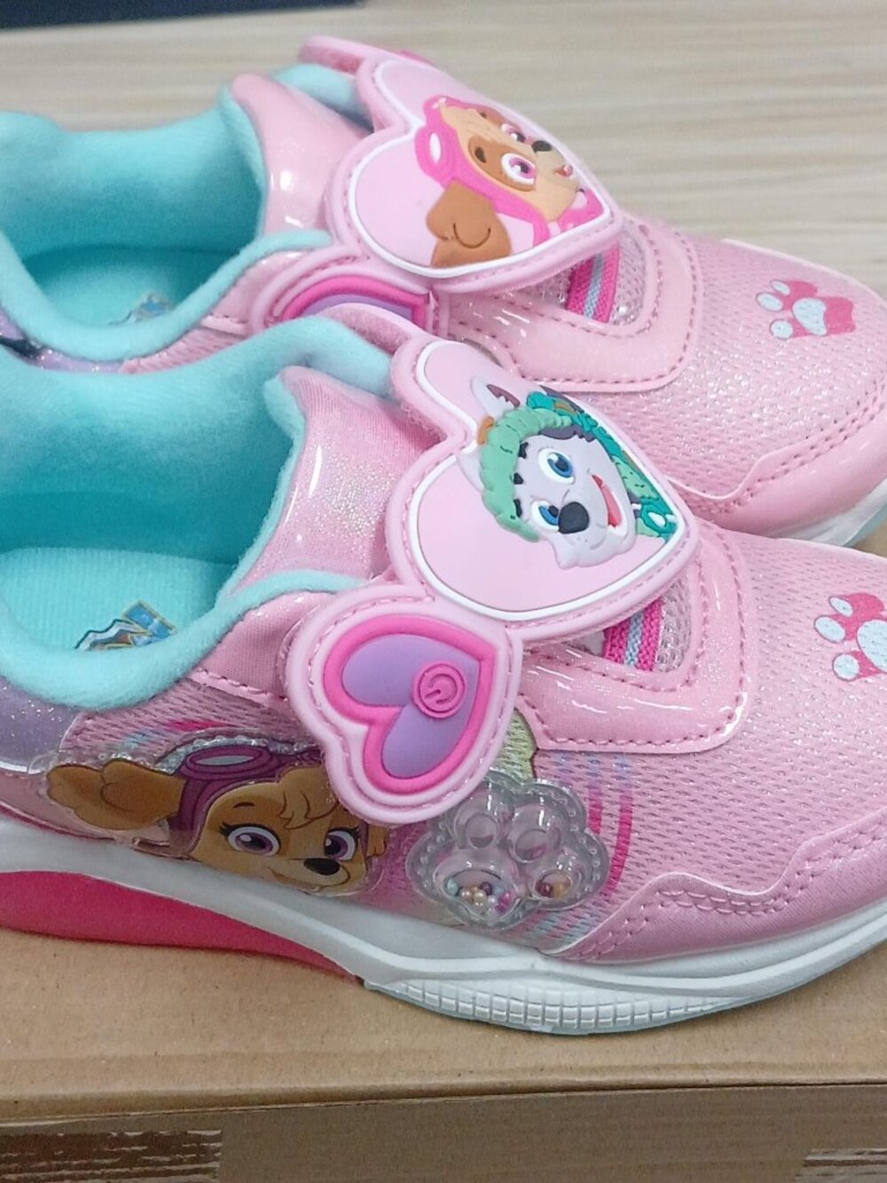 Paw Patrol Toddler Girls Skye and Everest Light up Sneakers with on/Off Button-O - Picture 3 of 6